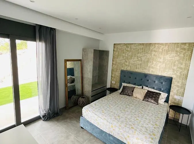 Vixen Appartement Theológos